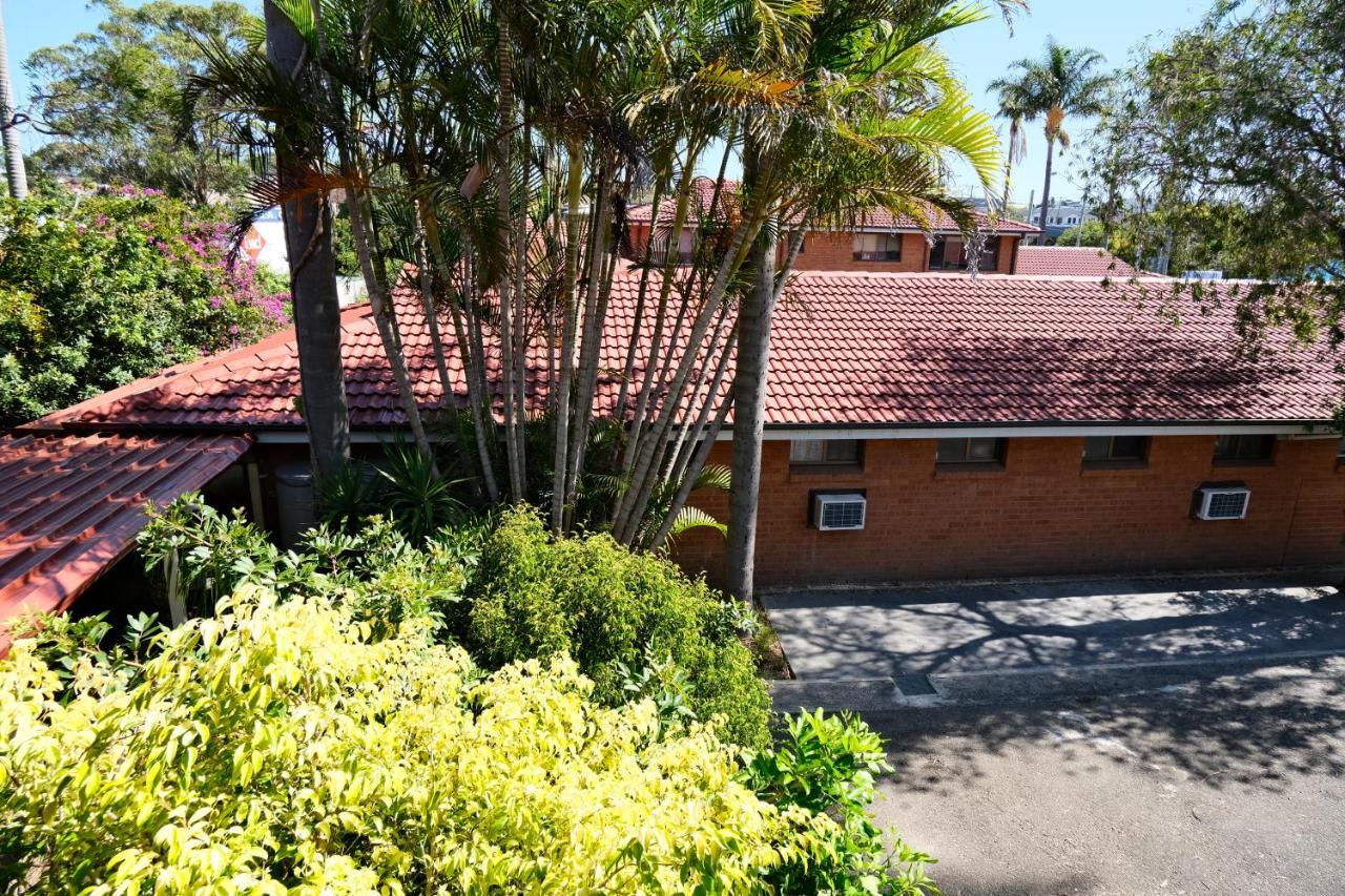 Sapphire Palms Motel Entrance Exterior foto